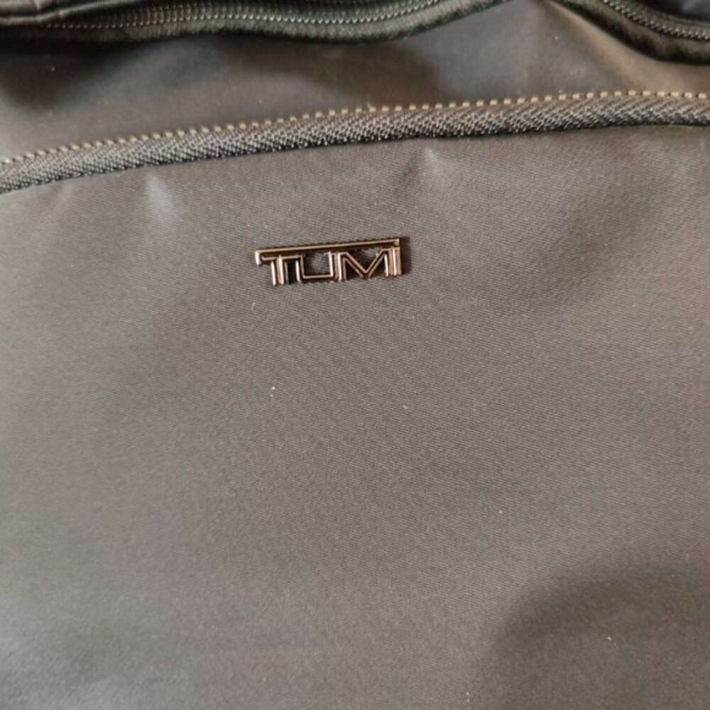 Tumi Backpack Preowned slightly used - Picture 2 of 10
